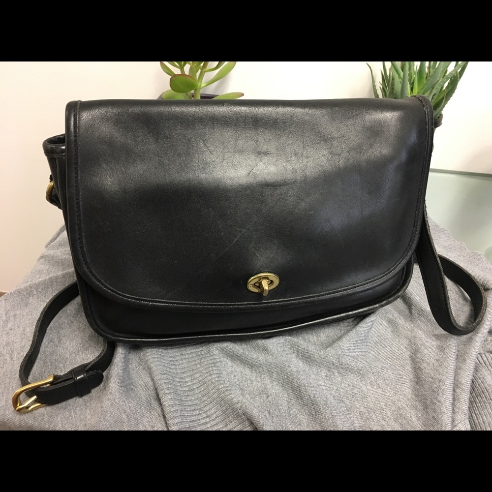 Coach Vintage Messenger Bag Crossbody Leather